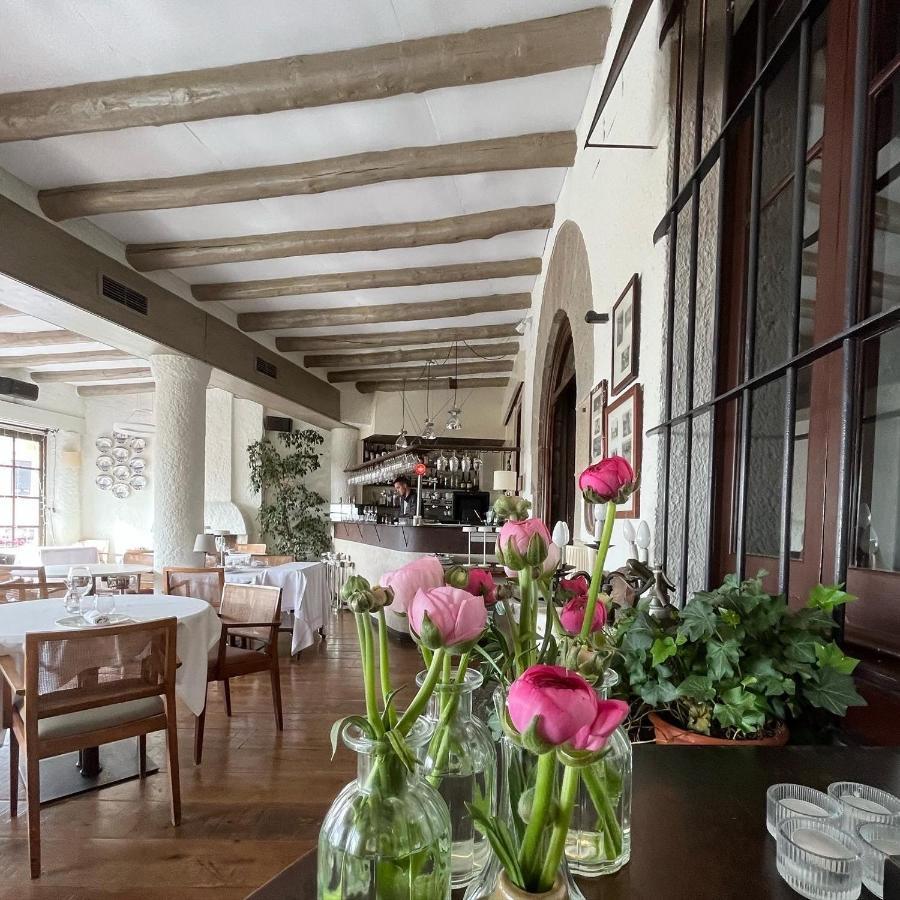 Hostal De La Placa - Hotel Boutique Кабрилс Екстериор снимка