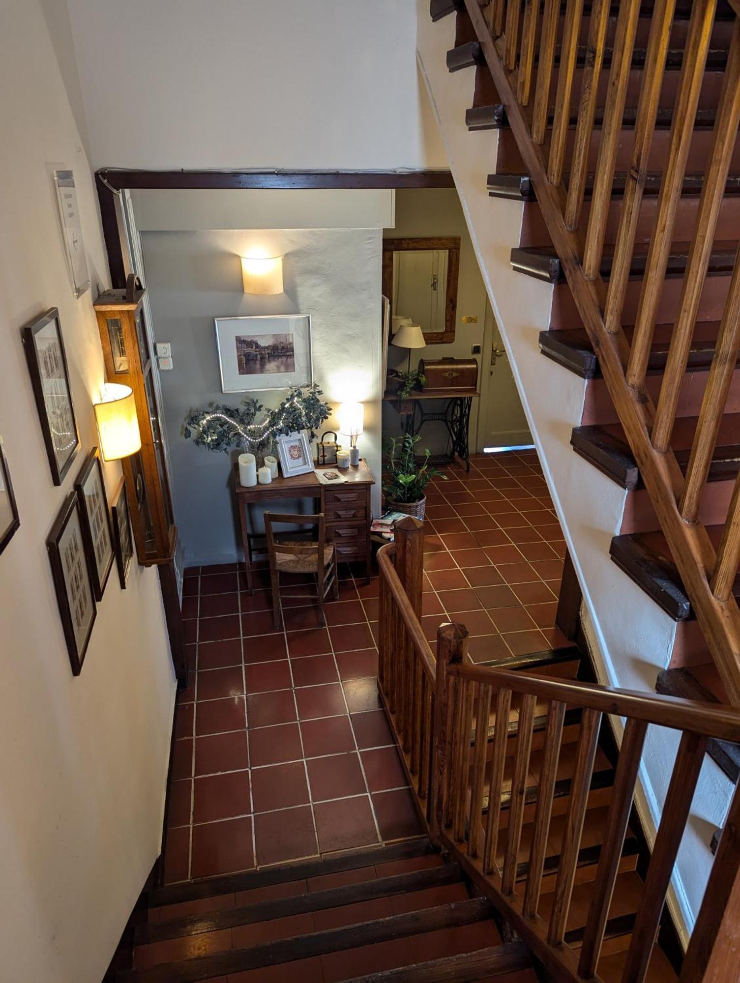 Hostal De La Placa - Hotel Boutique Кабрилс Екстериор снимка