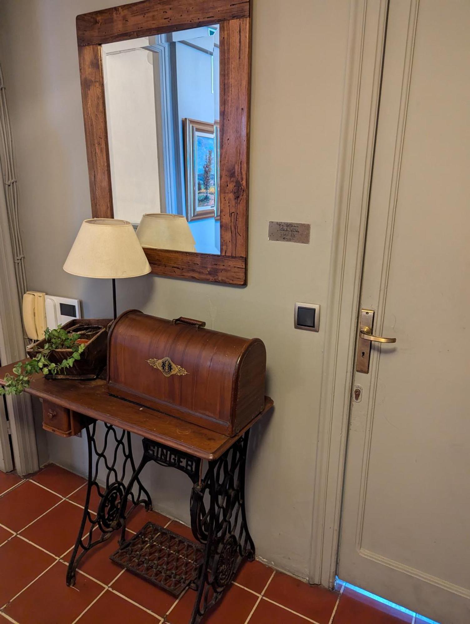 Hostal De La Placa - Hotel Boutique Кабрилс Екстериор снимка